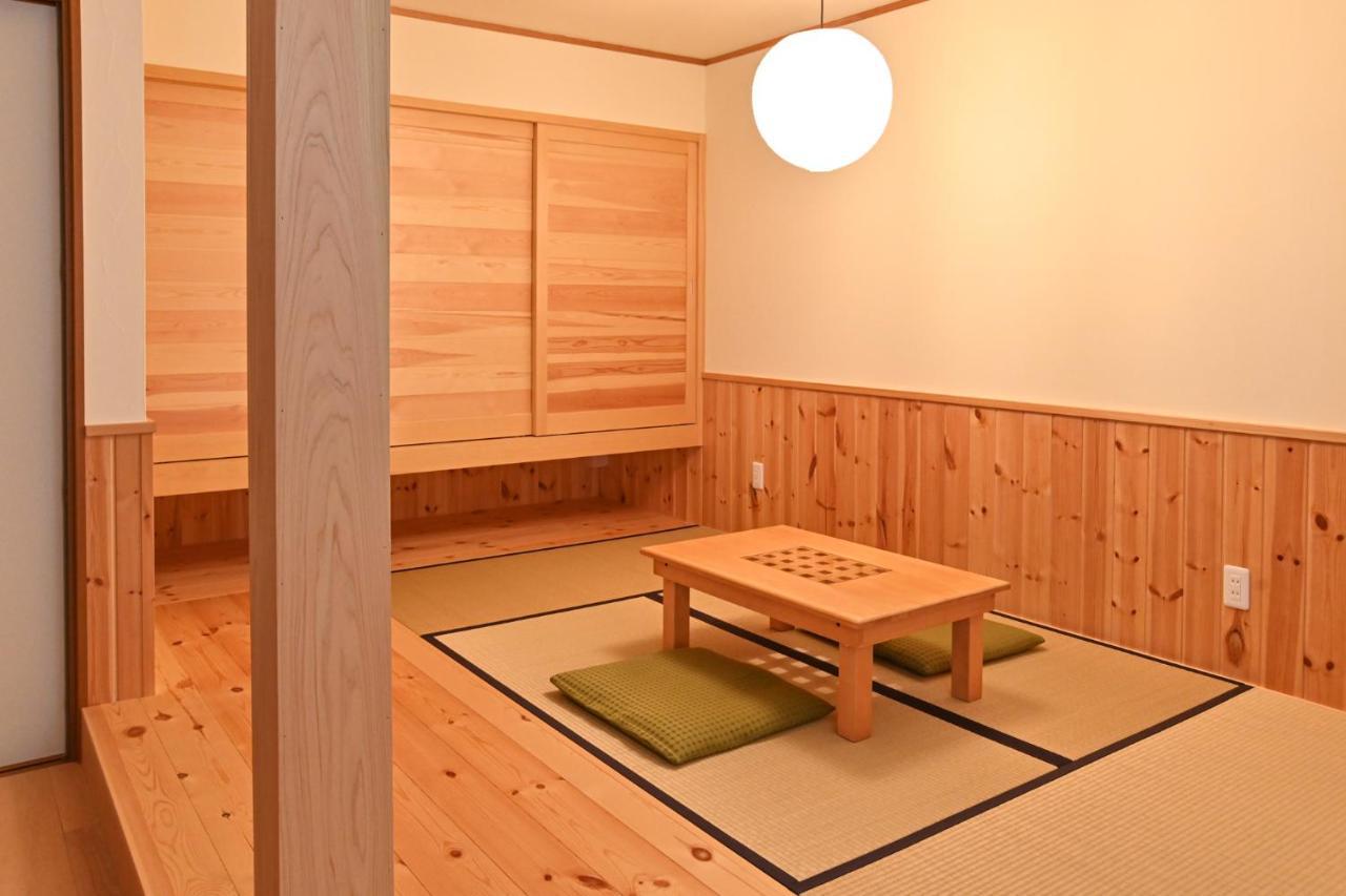 Lake Side Inn Beehive Kitashiobara Exterior foto